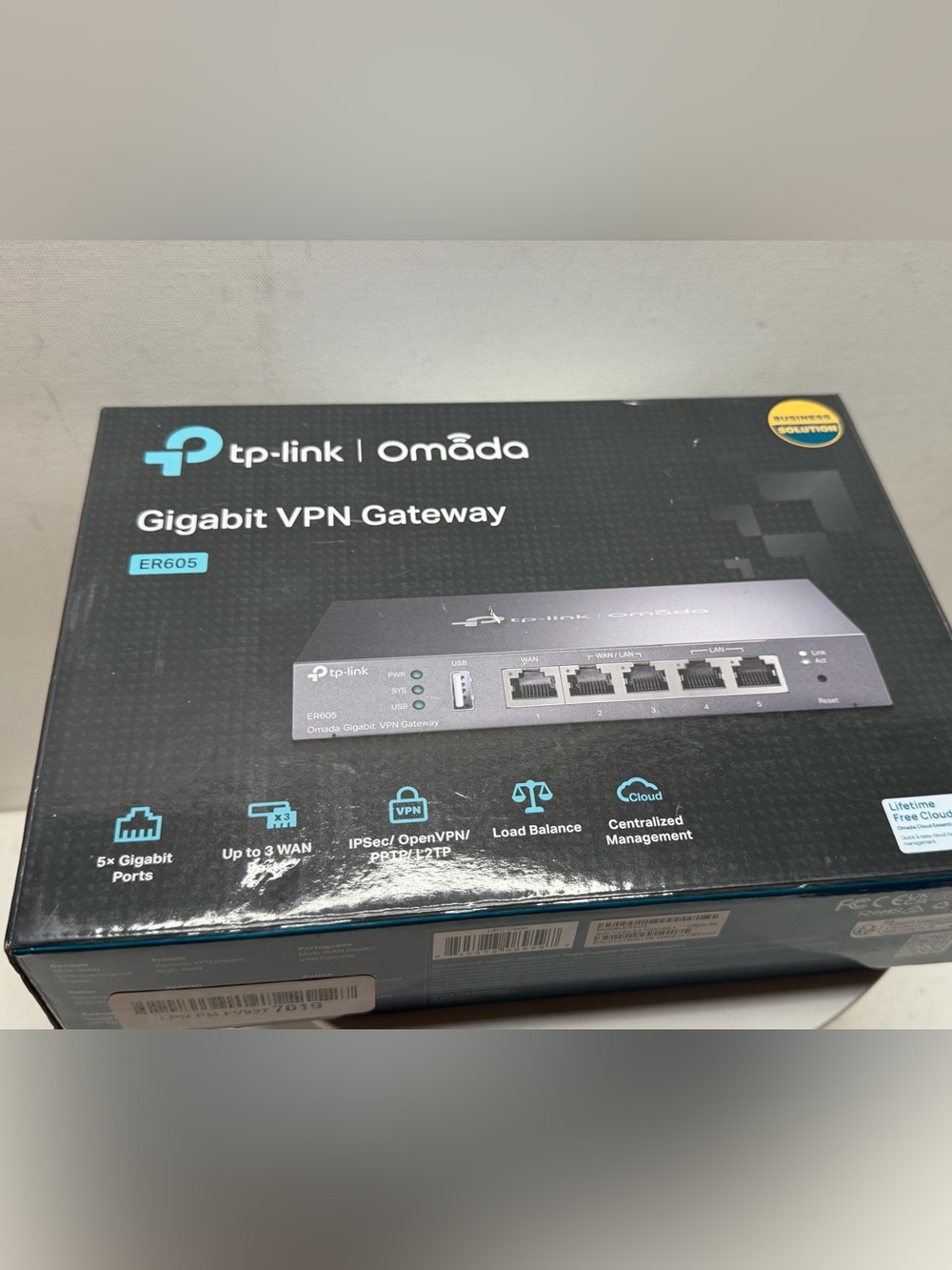 TP-Link Omada ER605 Gigabit VPN Gateway - Black